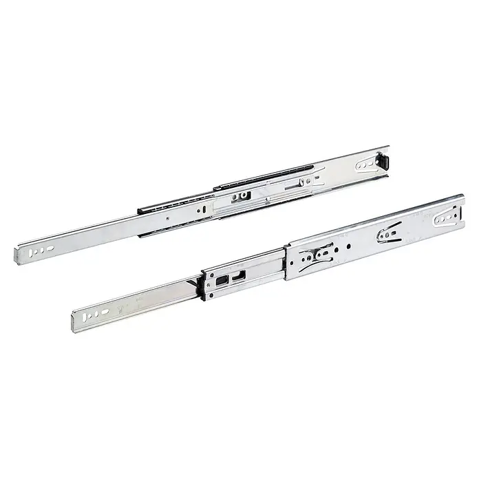 Hettich Schubladenführung - Einbaulänge: 304 mm, Traglast: 45 kg, Vollauszug, Verzinkt - Zwei silberfarbene Metall-Schubladenschienen, eine ausgefahren und eine eingefahren, für reibungslosen Schubladenlauf.