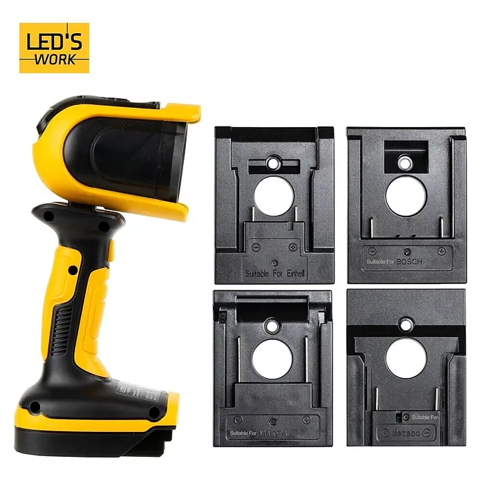 LED's work LED-Strahler für 18 V Akkus - 5 W, 500 lm, 5.000 K, L x B x H: 8,9 x 12,7 x 25,6 cm, IP20 - Gelb-schwarze LED-Arbeitsleuchte mit vier schwarzen Akku-Adaptern für verschiedene Werkzeugmarken.