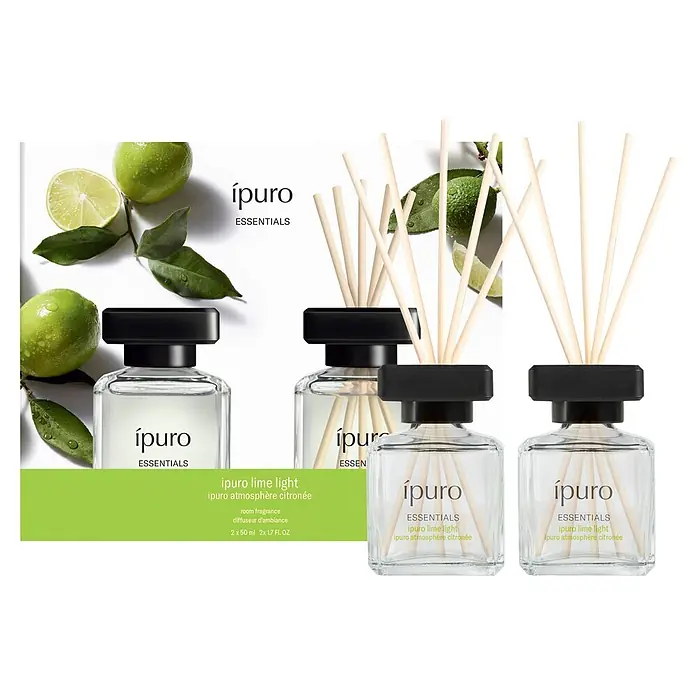 Ipuro Essentials Raumduft Set - Lime Light, 2 Stk., 50 ml - Zwei ipuro lime light Raumduft-Diffusoren: klare Glasflaschen mit schwarzen Kappen und Stäbchen.