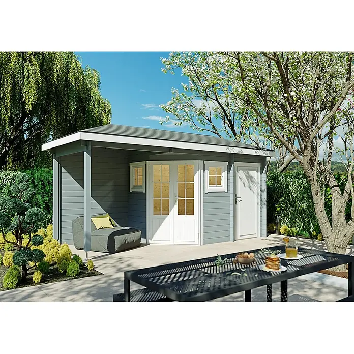 Fjordholz Gartenhaus Evelyn 1E - Außenmaß inkl. Dachüberstand (B x T): 500 x 200 cm, Holz, Naturbelassen - Graues Gartenhaus mit weißen Doppeltüren, Seitenfenster und integrierter Veranda.