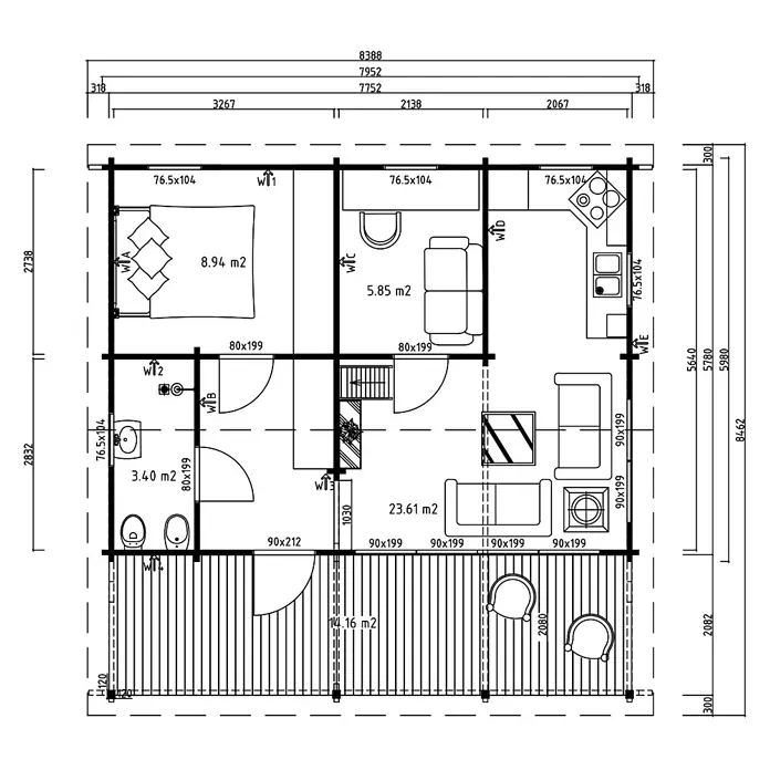 Fjordholz Gartenhaus Mikka 70 B - Außenmaß inkl. Dachüberstand (B x T): 795,2 x 598 cm, Holz, Naturbelassen - Detaillierter Grundriss mit Raumaufteilung, Möbeln und Abmessungen für eine kleine Hütte oder ein Haus, inklusive Wohnbereich, Schlafzimmer, Küche, Bad und großer Terrasse.
