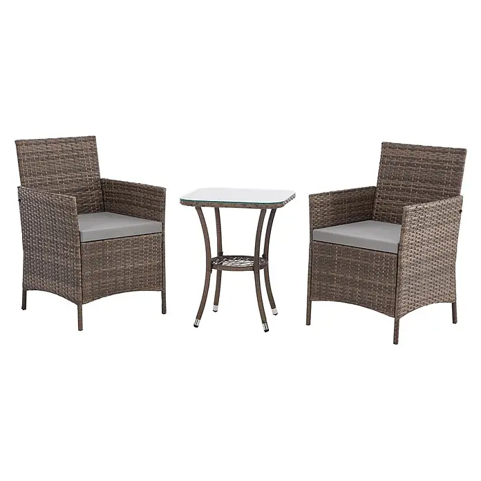 SVITA Loungemöbel-Set - 3 -tlg., Polyrattan, Braun - Braunes Rattan-Balkonset mit zwei Stühlen und grauen Kissen sowie einem kleinen Tisch mit Glasplatte.