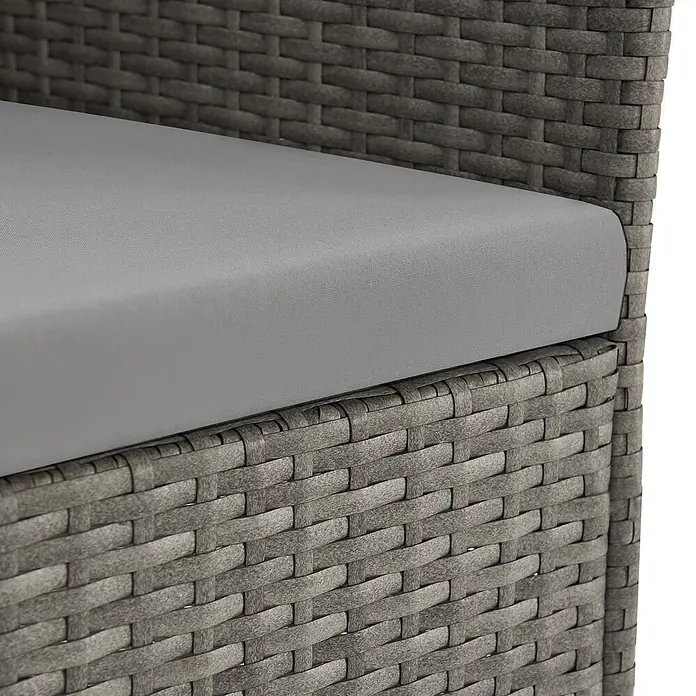 SVITA Loungemöbel-Set - 3 -tlg., Polyrattan, Grau - Graues Kissen auf grauen Rattanmöbeln.