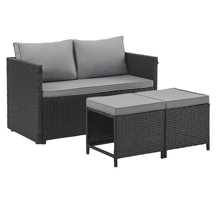 SVITA Loungemöbel-Set ATHINA - 4 -tlg., Polyrattan, Schwarz - Dunkelgraues Rattan-Gartensofa mit grauen Kissen und zwei passenden Hockern für den Außenbereich.