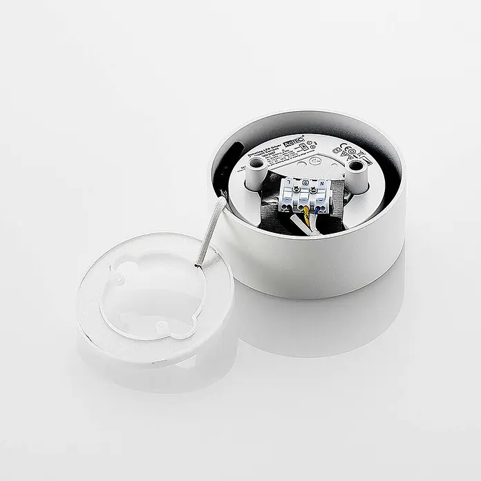 Arcchio Deckenleuchte Ranka - weiß / opal - Weiße runde Deckenrosette mit abgenommenem Deckel, zeigt interne Verdrahtungsklemmen (L, E, N) und einen 'Dimming LED Driver'.