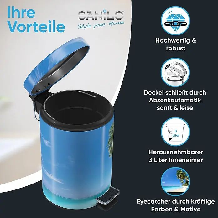 SANILO Kosmetikeimer Karibik - 3 l, Metall, Blau|Grün|Beige|Türkis - Lebhafter blauer Tretmülleimer mit tropischem Strandmuster, Deckel geöffnet. Verfügt über einen Dämpfer und 3-Liter-Inneneimer.