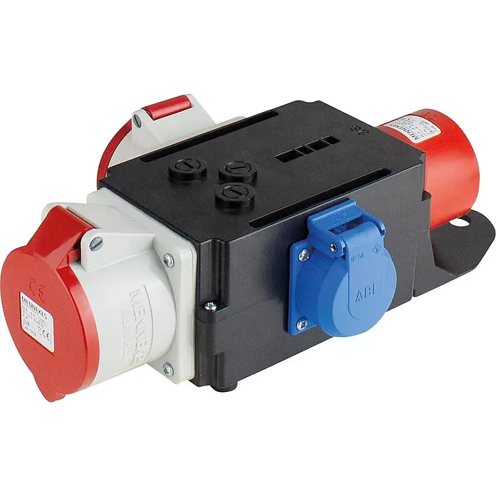 as-schwabe Baustromverteiler MIXO-Adapter MOSEL - Anzahl CEE-Steckdosen: 2 Stk., Anzahl Steckdosen Schuko: 1 Stk., IP44 - Schwarze Stromverteilereinheit mit rot/weißer CEE-Steckdose, blauer CEE-Steckdose und rotem CEE-Stecker.