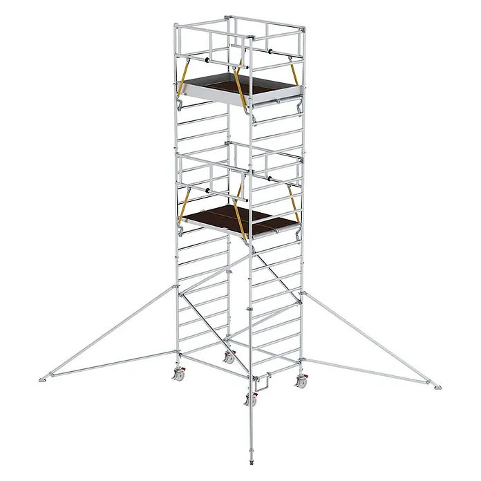 Munk Rollgerüst Rollgerüst SG mit Doppelplattform 1,35x1,80m und Ausleger 7,59m AH - Arbeitshöhe: 7.590 m - Silbernes mobiles Aluminium-Rollgerüst mit zwei Arbeitsplattformen, Rollen und Auslegern.