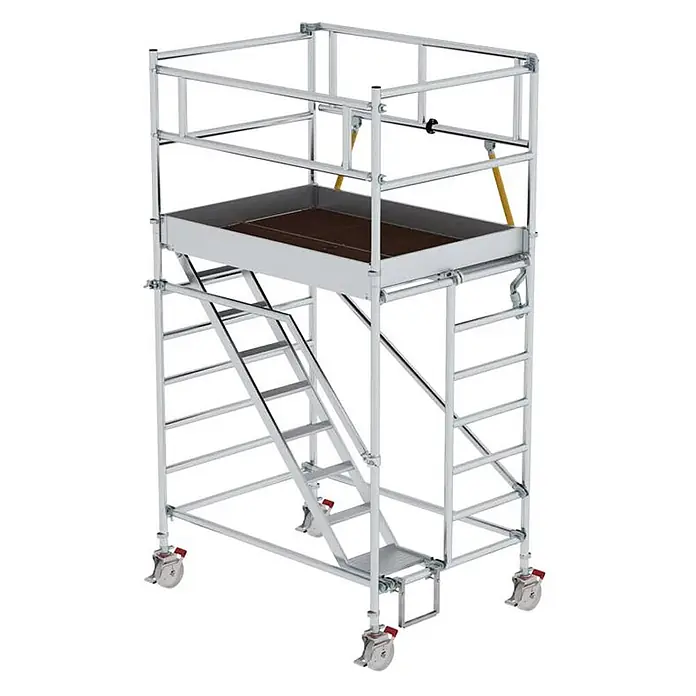 Munk Rollgerüst Rollgerüst SG mit Schrägaufstiegen 1,35x1,80m und Sicherheitsgeländer 4, - Arbeitshöhe: 4.510 m - Mobiles Aluminium-Rollgerüst mit Arbeitsplattform, Sicherheitsgeländern und feststellbaren Lenkrollen.