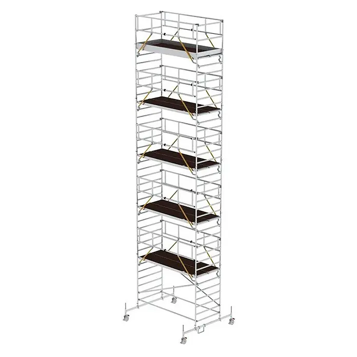 Munk Rollgerüst Rollgerüst SG mit Doppelplattform 1,35x3,00m Plattform 12,54m AH - Arbeitshöhe: 12.540 m - Hohes, silberfarbenes Fahrgerüst mit mehreren dunklen Podesten und gelben Streben, auf Rollen.