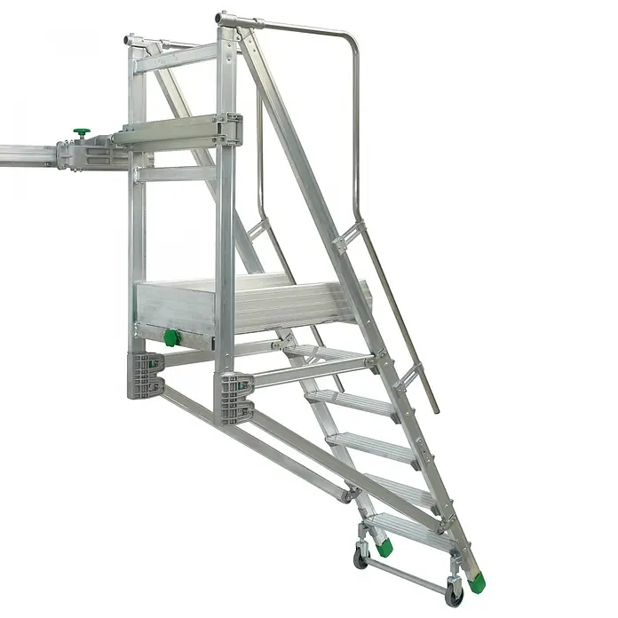 Facal Außentreppe Binary Schiebe-Podesttreppe Aluminium S600 6 Stufen - 56 cm, Anzahl Steigungen: 6 Stk. - Mobile Arbeitsplattform aus silbernem Aluminium mit integrierter Treppe, Handläufen und Rollen für erhöhten Zugang.