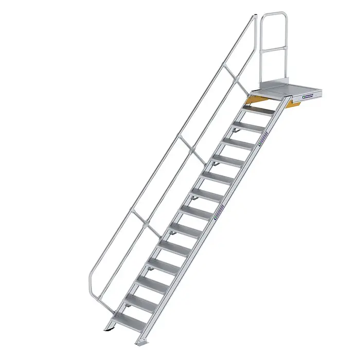 Munk Außentreppe Treppe mit Plattform 45° inkl. einen Handlauf, 600mm Stufenbreite, 14 Stuf -  - Silberne Aluminiumtreppe mit Stufen, Geländer und einer oberen Plattform für sicheren Zugang.