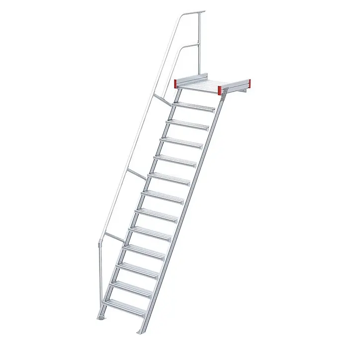 Euroline Außentreppe 511 Podesttreppe 60° 600mm Stufenbreite 13 Stufen Alu gerieft -  - Silberne Industrie-Zugangstreppe mit Handläufen und Plattform, akzentuiert mit Rot.