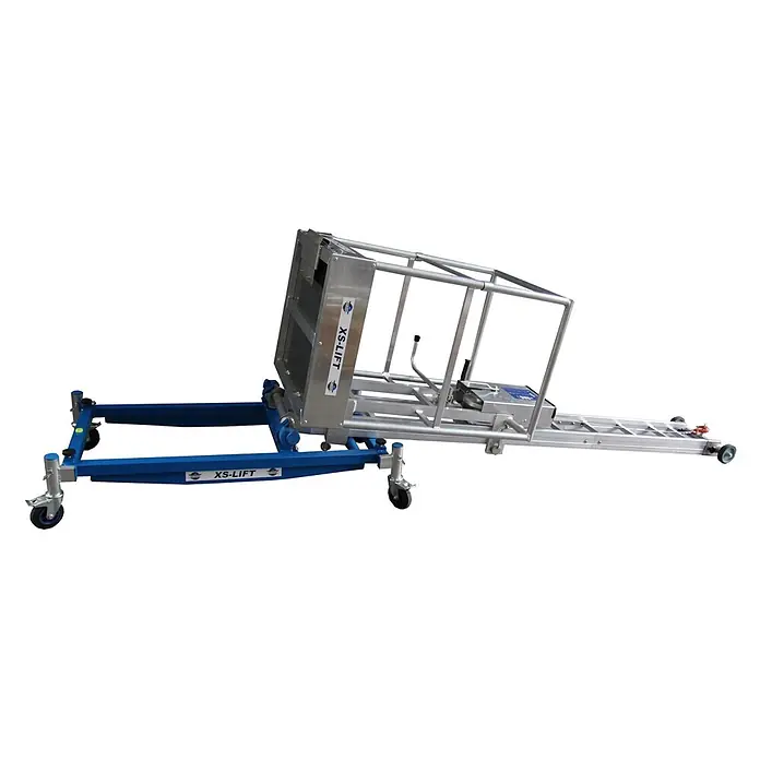 ASC Arbeitsplattform XS-Lift Hebebühne mit 3,8m Arbeitshöhe - Arbeitshöhe: 3.800 m, Belastbarkeit: 120 kg, Aluminium - Mobiler blauer und silberner XS-LIFT Material- oder Personenlift mit kippbarer Plattform und Lenkrollen.