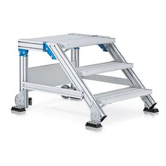 Zarges Klapptritt Treppenpodest 60° 800mm Stufenbreite 4 Stufen - Anzahl Tritte: 4 Stk., Arbeitshöhe: 3.000 m, Aluminium - Mobile dreistufige Arbeitsplattform aus silbernen Aluminiumprofilen, mit oberer Plattform, blauen Akzenten und Rollen.