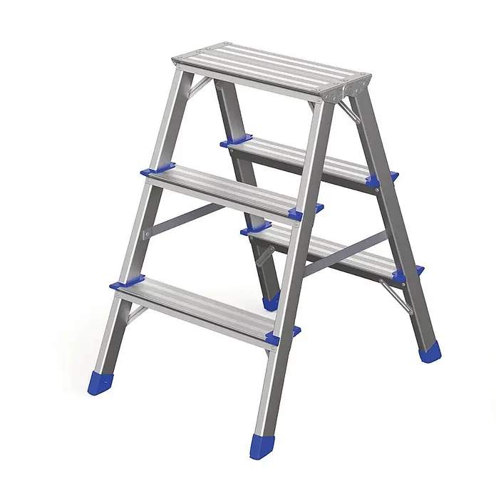 Werner Doppel-Klapptritt Stufenstehleiter zweiseitig begehbar 2x3 Stufen - Anzahl Tritte: 3 Stk., Arbeitshöhe: 2.200 m, Aluminium - Silberne Aluminium-3-Stufen-Stehleiter mit breiten geriffelten Trittflächen und blauen Anti-Rutsch-Kappen.