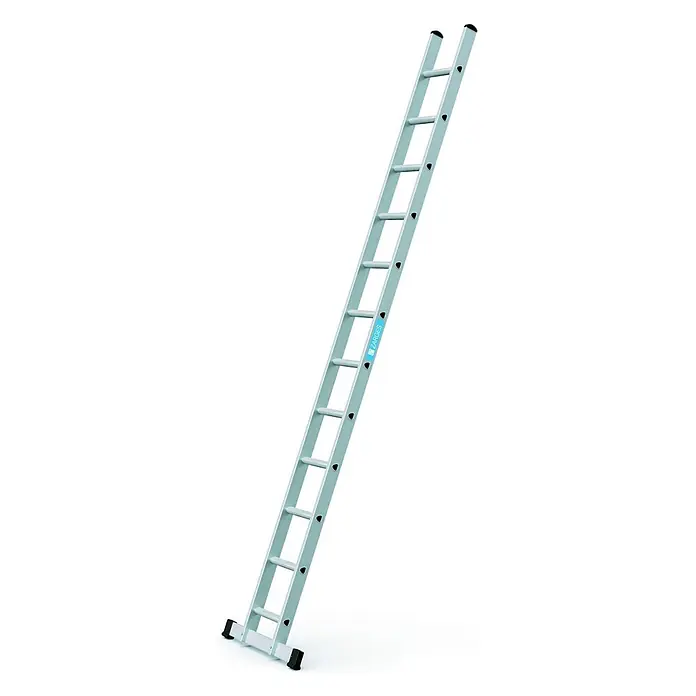 Zarges Anlegeleiter Strato DL gebördelte Sprossenanlegeleiter 12 Sprossen - Anzahl Tritte: 12 Stk., Arbeitshöhe: 4.400 m, Aluminium - Silberne Aluminium-Anlegeleiter mit schwarzen Anti-Rutsch-Füßen und Kappen, mit ZARGES-Logo.