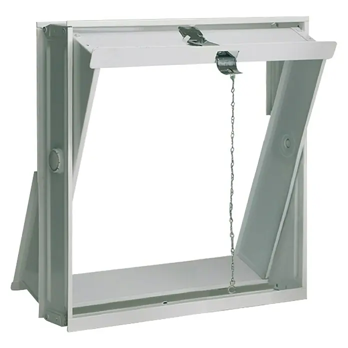 Fuchs Design Glasbaustein-Lüftungsflügel - 39 x 39 cm, Stahl - Ein weißer, nach unten öffnender Wandschrank mit Kettenaufhängung. Praktische und platzsparende Lösung für Küche oder Werkstatt.