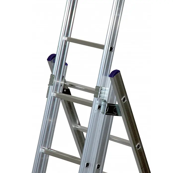 Facal Mehrzweckleiter Mehrzweckleiter STILO S100 3x11 Sprossen - Anzahl Tritte: 11 Stk., Arbeitshöhe: 7.960 m, Aluminium - Silberne Aluminium-Mehrzweckleiter, ausziehbar, mit lila Sicherheitskappen.