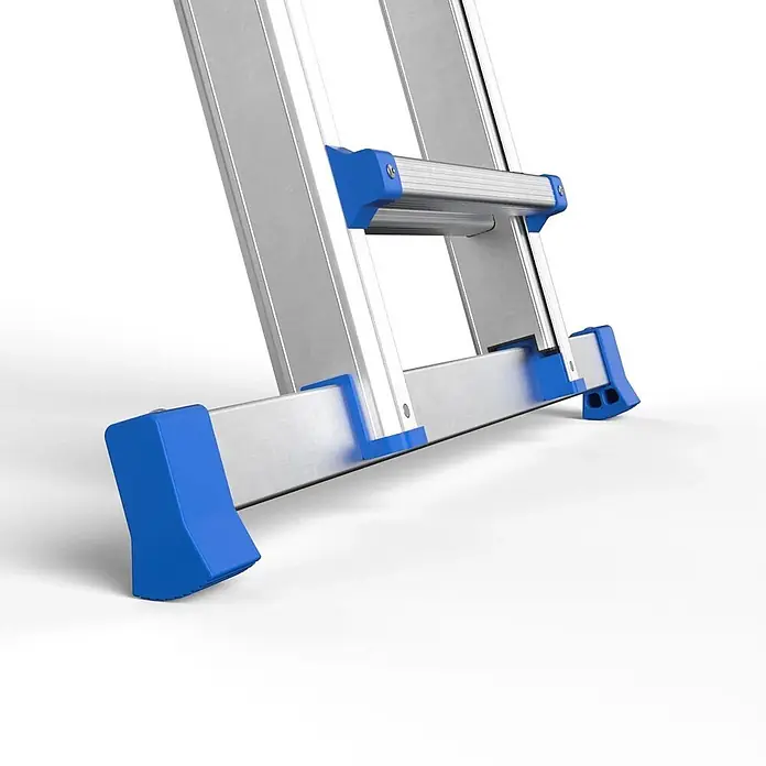 Werner Mehrzweckleiter Teleskop Mehrzweckleiter 4x4 Sprossen - Anzahl Tritte: 4 Stk., Arbeitshöhe: 4.820 m, Aluminium - Silberne Aluminiumleiterbasis mit blauen rutschfesten Sicherheitsfüßen für Stabilität.