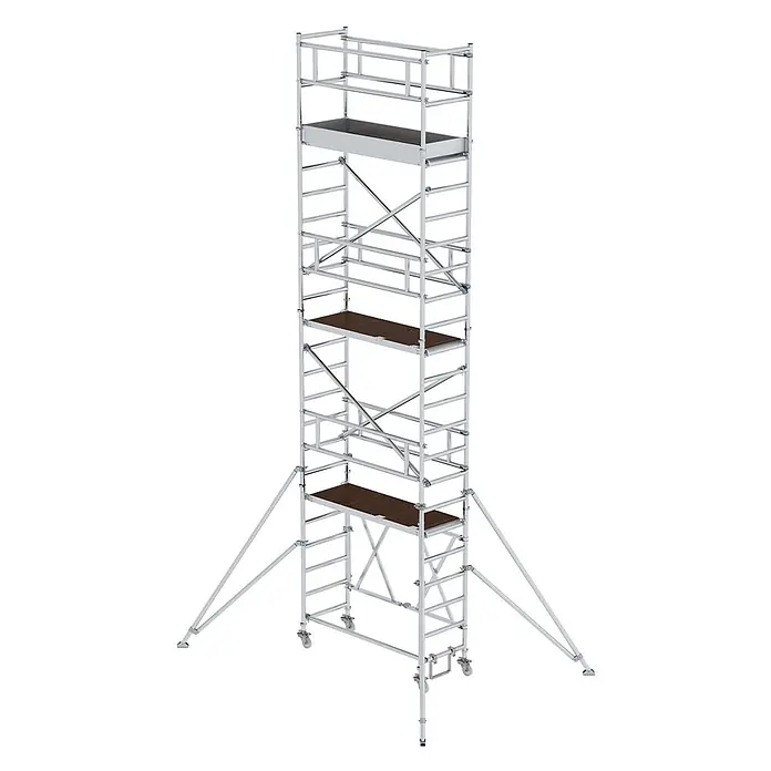 Munk Rollgerüst Klappgerüst 0,75x1,80m Plattform, 7,80m Arbeitshöhe - Arbeitshöhe: 7.800 m - Hoher Aluminium-Rollgerüstturm mit mehreren dunkelbraunen Holzplattformen, Lenkrollen und Stützstreben.