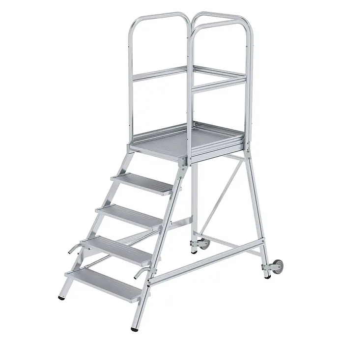 Munk Podestleiter Podestleiter mit Rollen und Griff Aluminium geriffelt 5 Stufen - Anzahl Tritte: 5 Stk., Arbeitshöhe: 3.200 m, Aluminium - Mobile Arbeitsbühne aus silbernem Aluminium mit fünf Stufen, Sicherheitsgeländern und vier Lenkrollen.