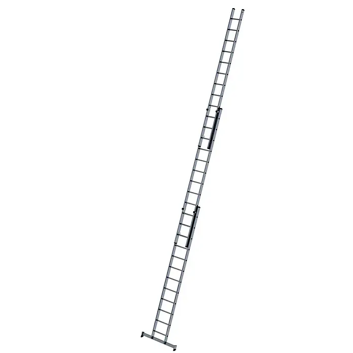 Munk Schiebeleiter Schiebeleiter mit nivello-Traverse 3x12 Sprossen - Anzahl Tritte: 12 Stk., Arbeitshöhe: 9.700 m, Aluminium - Silberne Aluminium-Ausziehleiter, vollständig ausgefahren.