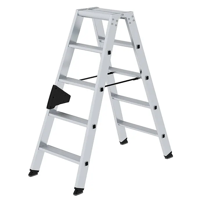 Munk Stehleiter Stehleiter mit ergo-pad beidseitig begehbar 2x5 Stufen - Anzahl Tritte: 5 Stk., Arbeitshöhe: 2.650 m, Aluminium - Silberne Aluminium-Klappleiter mit schwarzen Antirutschfüßen und einer schwarzen Ablage.