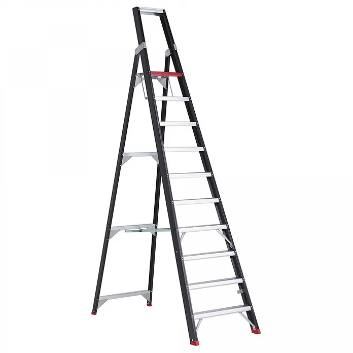 Altrex Stehleiter Taurus einseitig begehbare Stufenstehleiter TGB 10 Stufen - Anzahl Tritte: 10 Stk., Arbeitshöhe: 4.350 m - Schwarz-silberne A-förmige Stehleiter mit roten Akzenten und breiten Stufen.