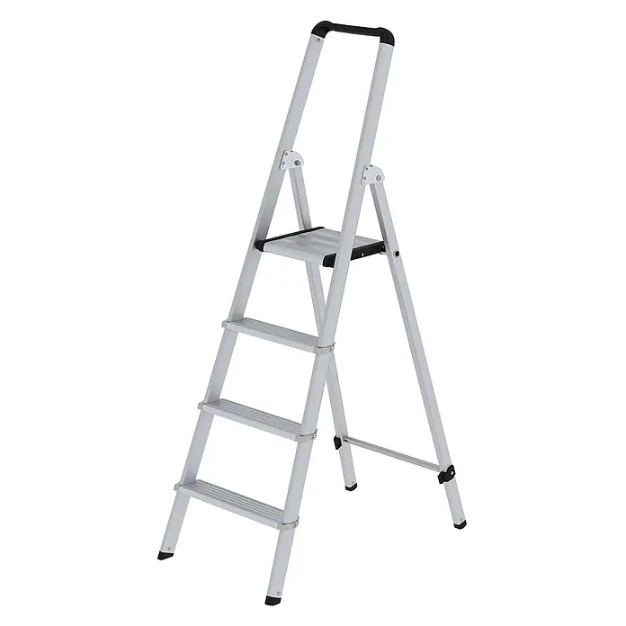 Munk Stehleiter Stufenstehleiter ML einseitig begehbar, eloxiert 4 Stufen - Anzahl Tritte: 4 Stk., Arbeitshöhe: 2.950 m, Aluminium - Silberne Aluminium-Stehleiter mit drei Stufen und einer oberen Plattform, mit schwarzem Griff und rutschfesten Füßen.