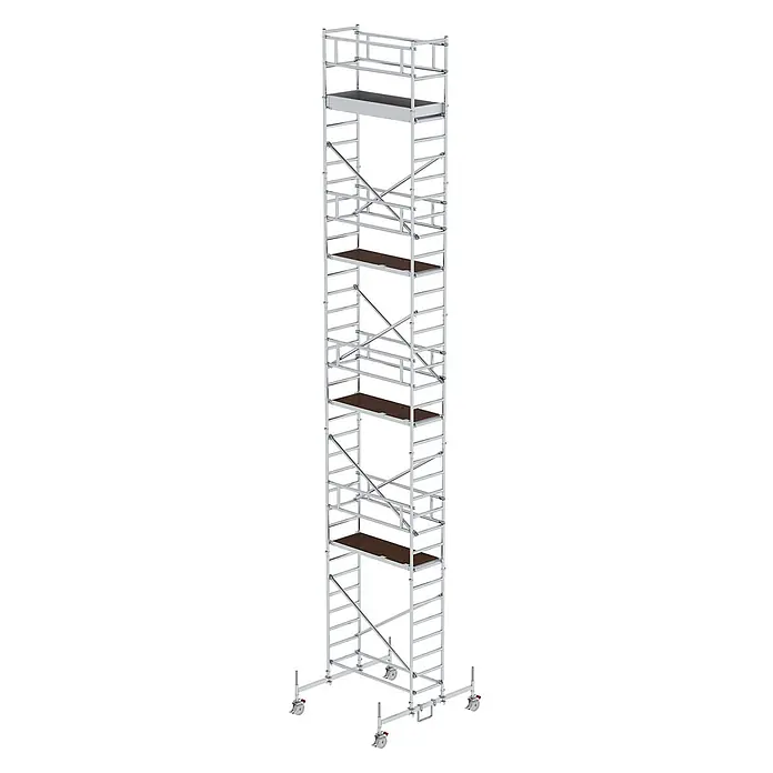 Munk Rollgerüst Rollgerüst mit Fahrbalken 0,75x1,80m Plattform 11,45m AH - Arbeitshöhe: 11.450 m - Rollgerüst aus silbernem Metall mit braunen Plattformen und Rädern.