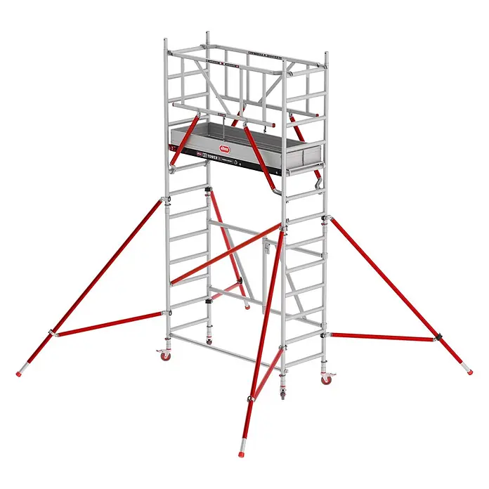 Altrex Rollgerüst Klappgerüst RS Tower 54 Aluminium Holz-Plattform 0,75x1,85m ohne Safe-Quic - Arbeitshöhe: 5.800 m - Silberfarbener Alu-Fahrgerüstturm mit grauer Plattform, gestützt durch rote Diagonalstreben und Ausleger, auf Rollen.