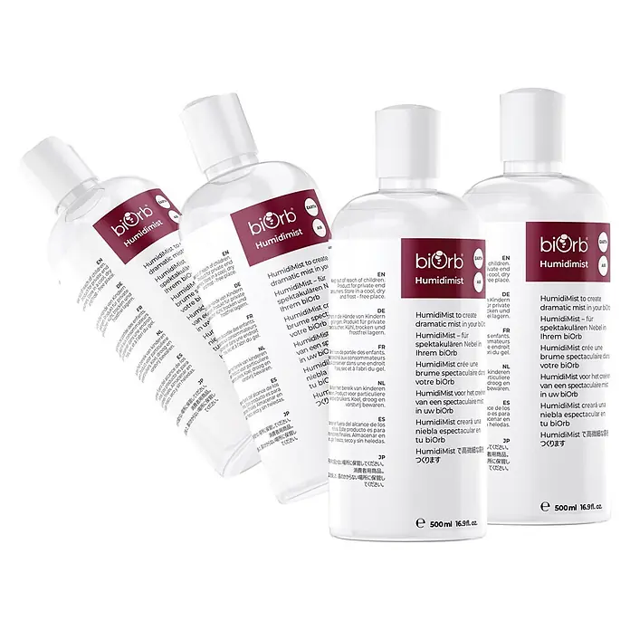 biOrb Nebelflüssigkeit HumidiMist Set - 2 l, Passend für: biOrb AIR Terrarien - Mehrere transparente Plastikflaschen biorb Humidimist mit weißen Kappen und weinroten Etiketten, je 500ml.