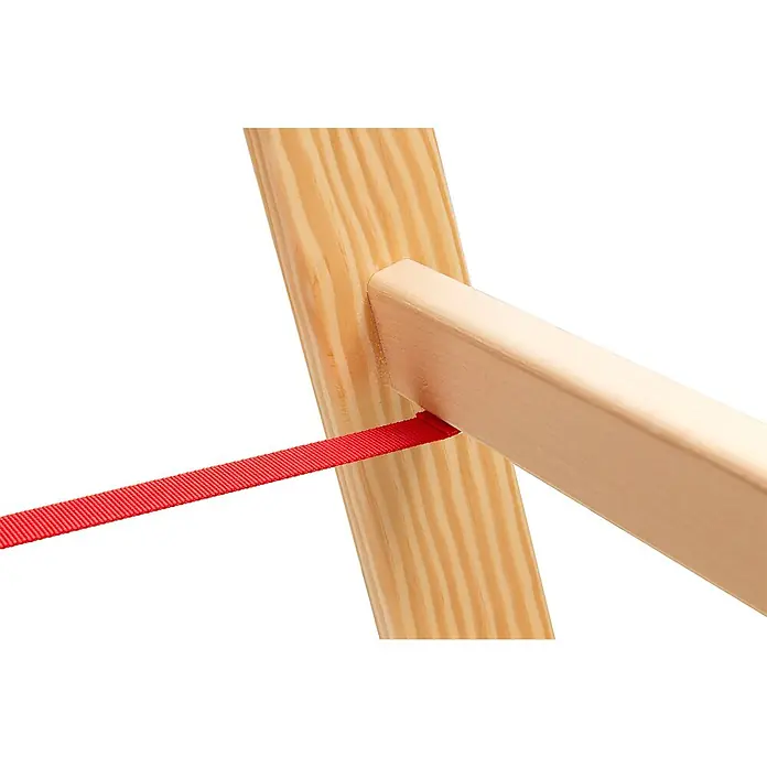 Hymer Stehleiter Holz Sprossenstehleiter mit Eimerhaken 2x10 Sprossen - Anzahl Tritte: 10 Stk., Arbeitshöhe: 4.200 m, Holz - Detailaufnahme eines Holzrahmengelenks mit einem roten Textilband, das hindurchgeführt ist.