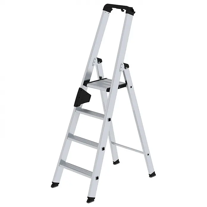 Munk Stehleiter Stehleiter mit ergo-pad 4 Stufen - Anzahl Tritte: 4 Stk., Arbeitshöhe: 2.950 m, Aluminium - Silberne Aluminium-Stehleiter mit schwarzen Anti-Rutsch-Stufen, Griff und Füßen.
