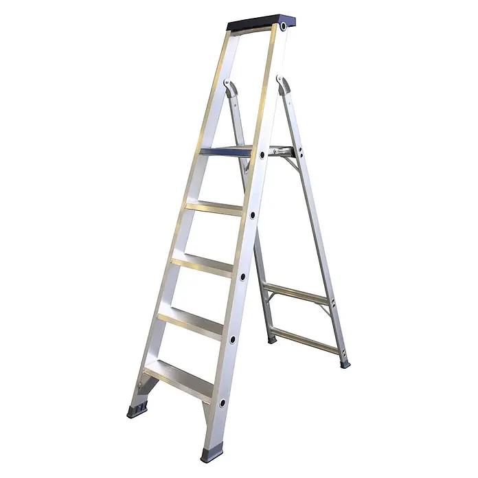 ASC Stehleiter Stufenstehleiter BT-5 einseitig 5 Stufen mit 3,25m Arbeitshöhe - Anzahl Tritte: 5 Stk., Arbeitshöhe: 3.250 m, Aluminium - Silberne Aluminium-Klappleiter mit fünf Stufen, schwarzer Plattform und schwarzen Anti-Rutsch-Füßen.