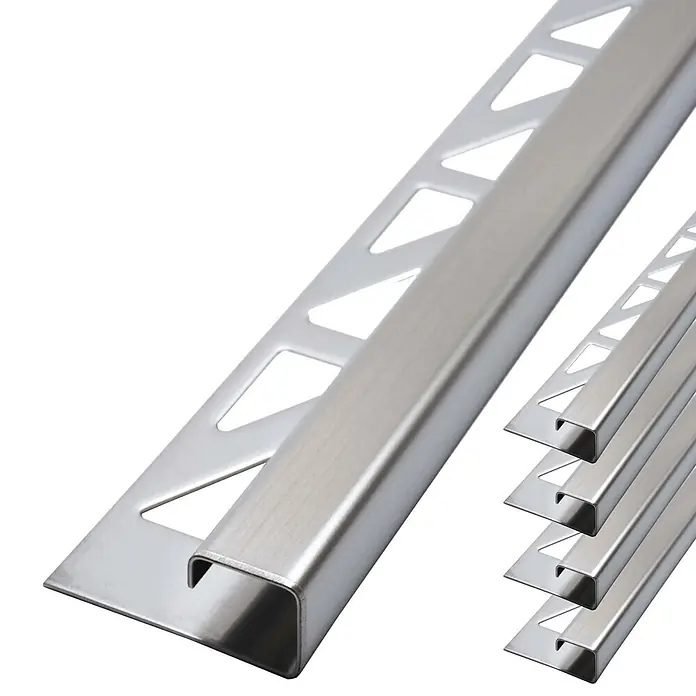 Dalsys Quadroprofil 5x Fliesenschiene 2,5m x 12,5mm Eckprofil Quadrat Edelstahl Gebürstet - Edelstahl, Silber - Gebürstetes Edelstahl-Fliesenprofil mit perforiertem Flansch, mehrere Stücke abgebildet.