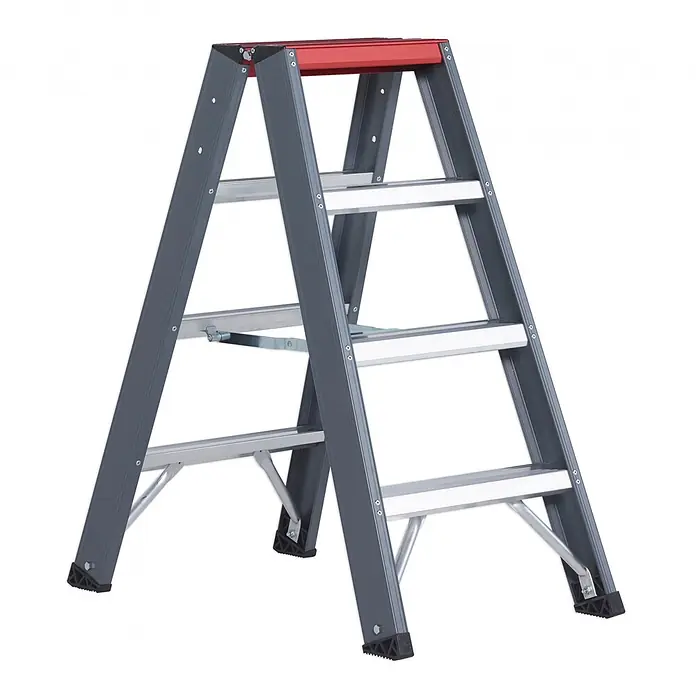 Altrex Stehleiter Falco beidseitig begehbare Stufenleiter FDO 4 Stufen ohne Bügel - Anzahl Tritte: 4 Stk., Arbeitshöhe: 2.950 m, Aluminium - Eine graue Metall-Klappleiter mit einer roten oberen Plattform, offen und einsatzbereit.