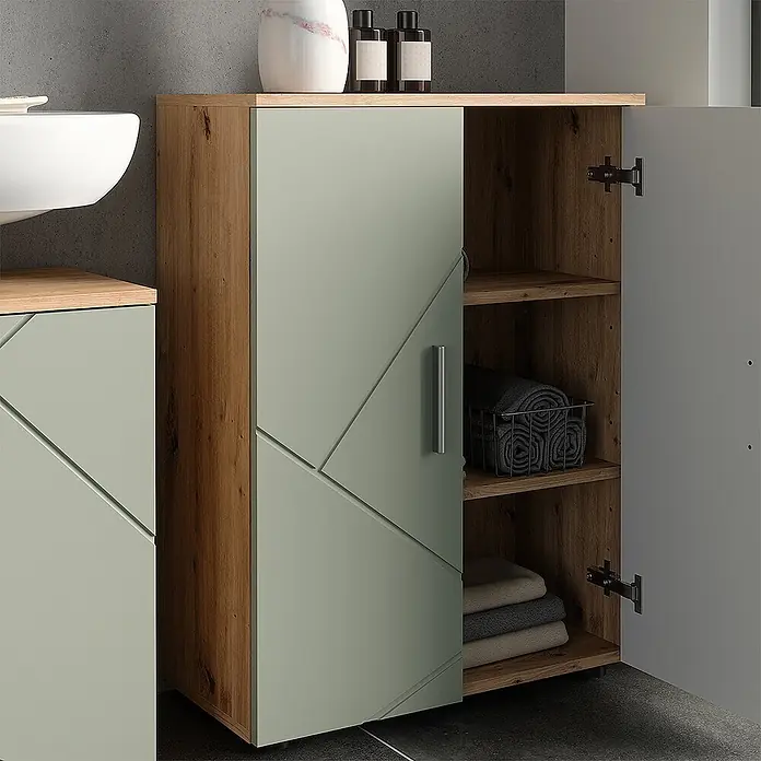 Vicco Badmöbel-Set Irma Salbeigrün 4 Teile - Salbeigrün, Glänzend - Salbeigrüner Badschrank mit Holz-Effekt-Rahmen, geometrischem Türdesign und offener Tür, die Regale zeigt.