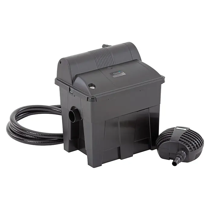 Oase BioSmart Durchlauffilter Set 7000 - 40 W, Teichgröße: 7 m³ - Dunkelgraues Teichfiltersystem aus Kunststoff mit Pumpe und Schlauch.