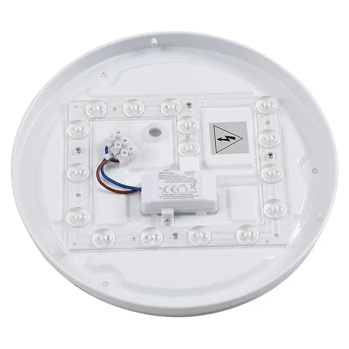 Lindby Außenwand- & Deckenleuchte Doki - weiß / opal, IP44 - Rückseite einer weißen LED-Deckenleuchte mit internen Komponenten: LED-Array, Treiber und Klemmenblock.