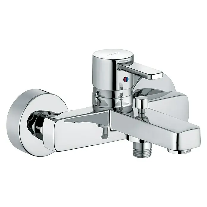 Kludi Zenta Badewannenarmatur - Ausladung Armatur: 172 mm, Chrom, Glänzend - Nahaufnahme einer glänzenden Kludi Armatur mit Hebel, ideal für Bad und Dusche, die eine moderne Ästhetik in jeden Raum bringt.