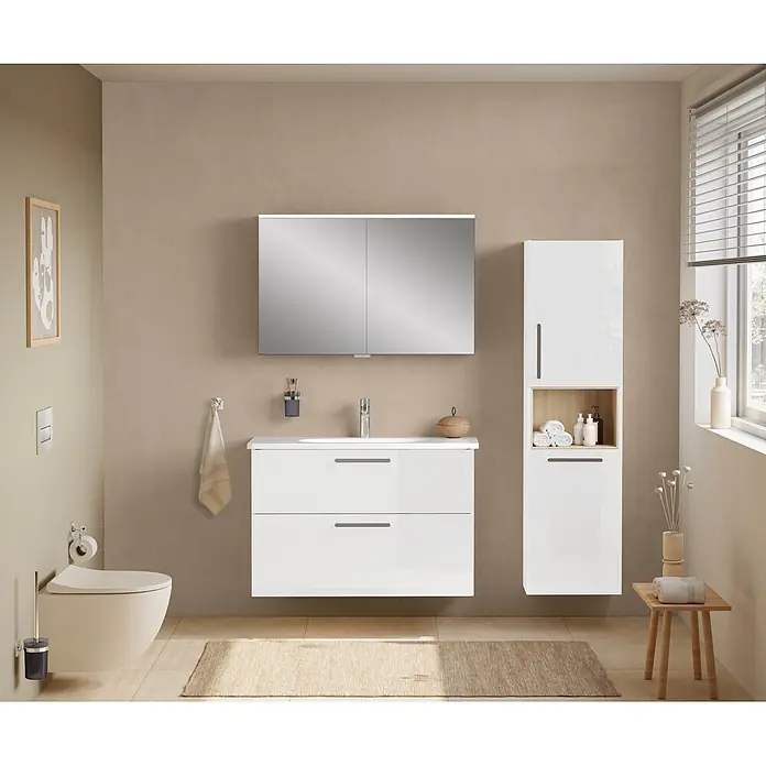 VitrA Badmöbel-Set Root Flat - B x T x H: 80 x 45 x 65 cm, Weiß, Hochglänzend - Weiß hochglänzender Badschrank mit Waschbecken und Schubladen, kombiniert mit einem passenden Hochschrank und beleuchteten Spiegelschrank.