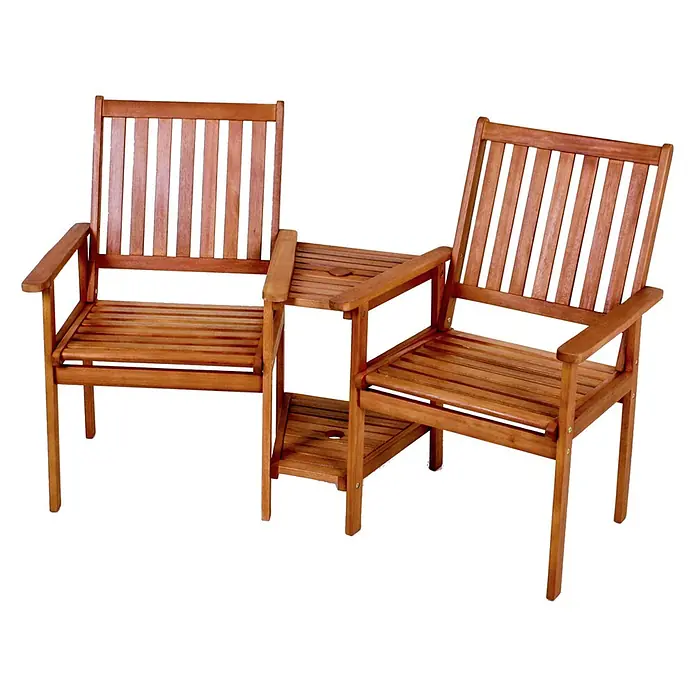 Jardinion Gartentisch-Set Doppelsessel Tisch 160cm x 77cm x 96cm Eukalyptus Grandis Braun - L x B x H: 160 x 77 x 96 cm - Braunes, lamelliertes Holz-Zweisitzer-Set mit integriertem zweistufigen Beistelltisch.