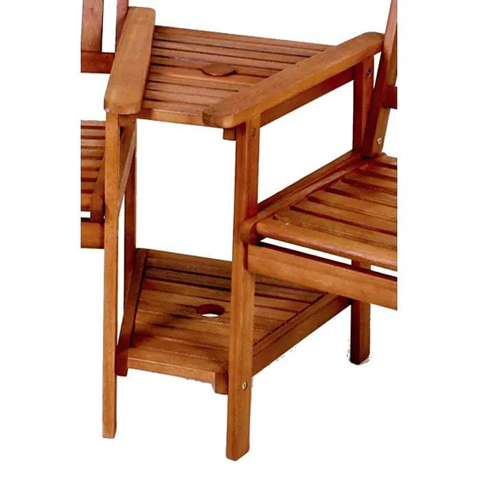 Jardinion Gartentisch-Set Doppelsessel Tisch 160cm x 77cm x 96cm Eukalyptus Grandis Braun - L x B x H: 160 x 77 x 96 cm - Braune Holz-Gartenbank mit integriertem Lattenrosttisch und Ablage, mit Schirmöffnungen.