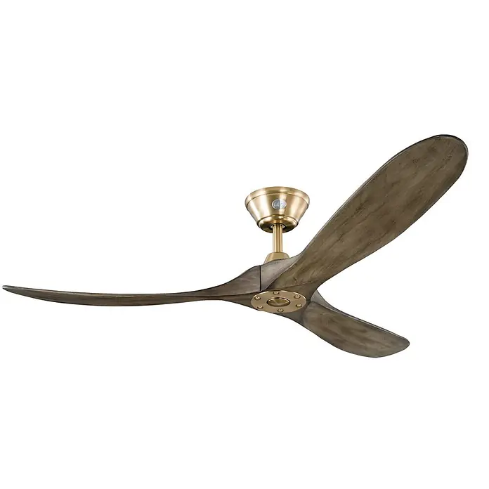 Vam Deckenventilator Energiespar Deckenventilator KOA messing verwitterte Eiche 152 cm - Walnuss, 1.530 mm, 27 W - Dreiflügeliger Deckenventilator mit verwitterten grauen Holzflügeln und messingfarbenem Motorgehäuse.