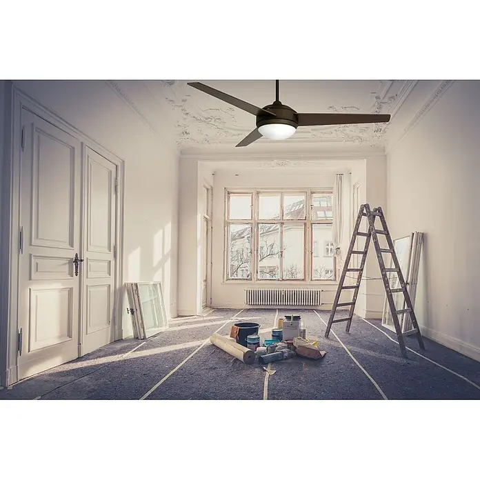 Vam Deckenventilator VEGALIGHT bronze 102 cm - Bronze, 1.020 mm, 46 W - Dunkelbrauner Deckenventilator mit Holzflügeln und weißer Lichtkuppel.