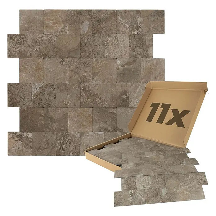 Dalsys Wandfliese 1m² Selbstklebende Fliesen Steinoptik 11 Stück Braun - 30,6 x 30,6 cm, Braun - Braun-beige Fliesen in Steinoptik als Wand angeordnet, weitere Fliesen quellen aus einem Karton mit '11x'.
