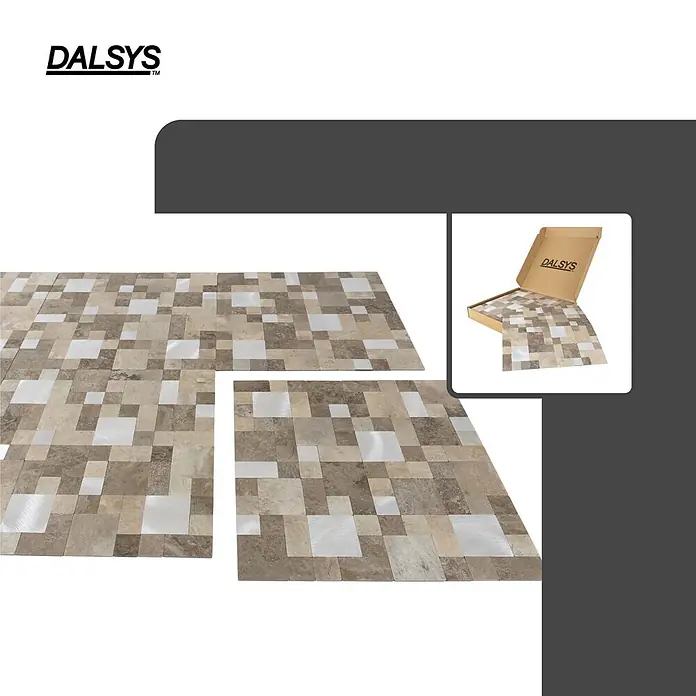 Dalsys Wandfliese 1m² Selbstklebende Fliesen Steinoptik Quadrat/Rechteck 11 Stück Sand Silber - 30,7 x 30,7 cm, Beige - Dalsys Mosaikfliesen aus Naturstein in Braun-/Beigetönen und gebürsteten silbernen Metallquadraten, verlegt und in einer Box.
