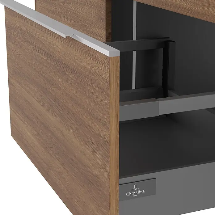 Villeroy & Boch Subway 3.0 Badmöbel-Set - Gesamtbreite Badmöbel: 127,2 cm, Kansas Oak, Hahnloch: Ohne, Waschbecken in Weiß Alpin mit schmutzabweisender Glasur, Eine große Waschschüssel - Offene Küchenschublade mit brauner Holzfront, integriertem silbernen Griff und grauem Innenraum mit Villeroy & Boch-Logo.